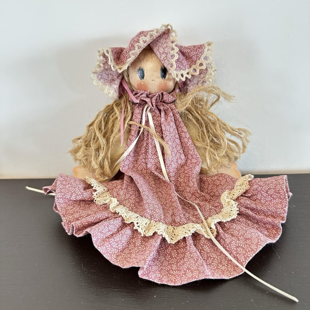 VTG Shelf Sitter Wooden Doll Grannycore Cottage 9" Pink Hand Painted
